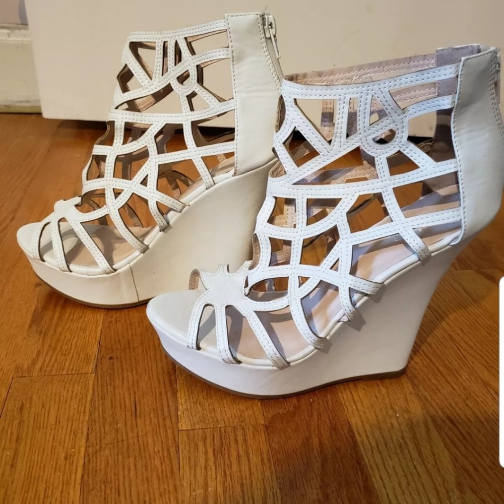 White opened toe wedges